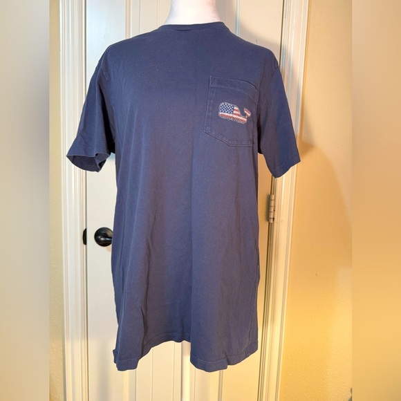 Vineyard Vines tshirt - Picture 1 of 5